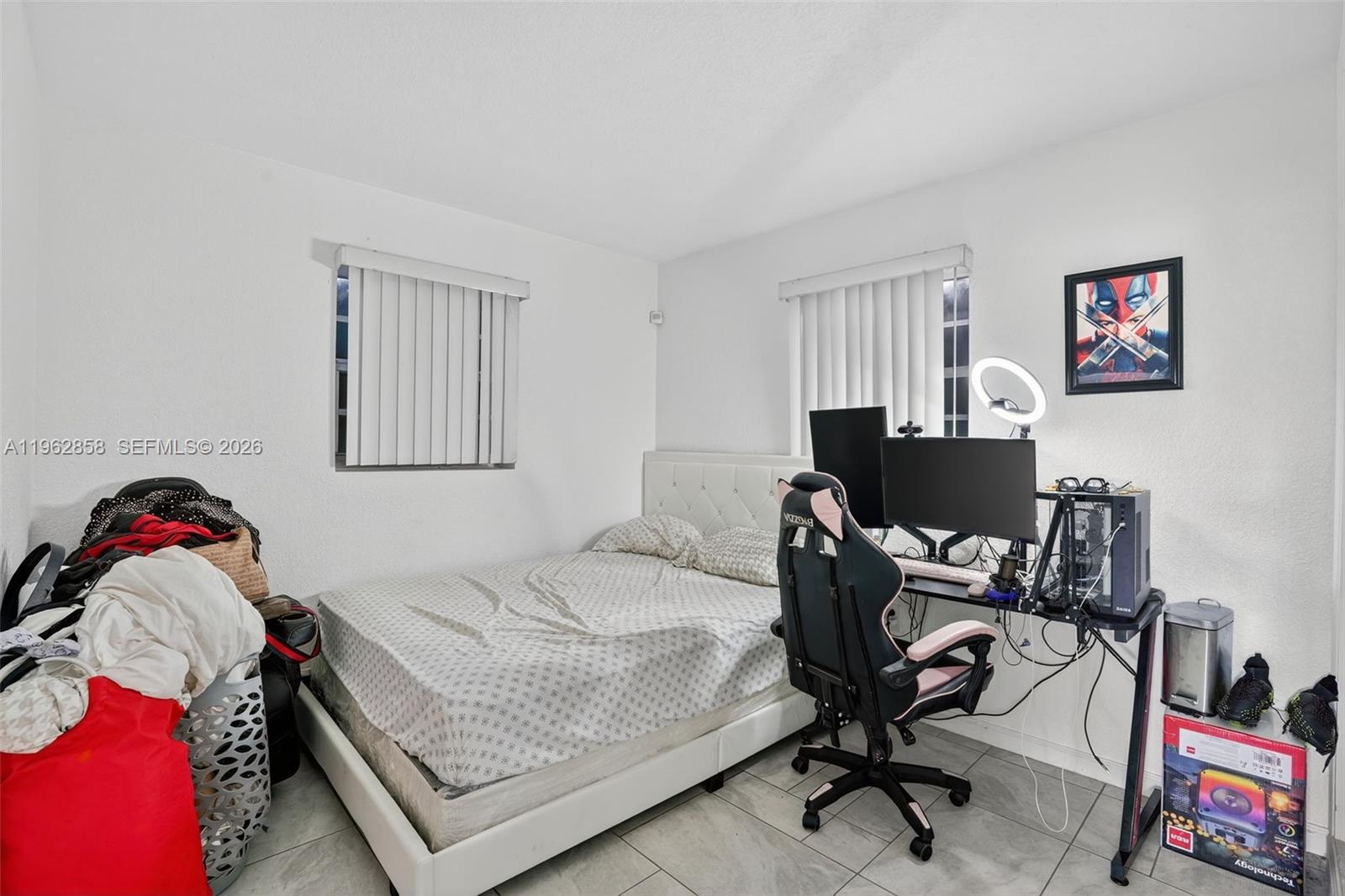 LAKEWOOD ESTS - Residential