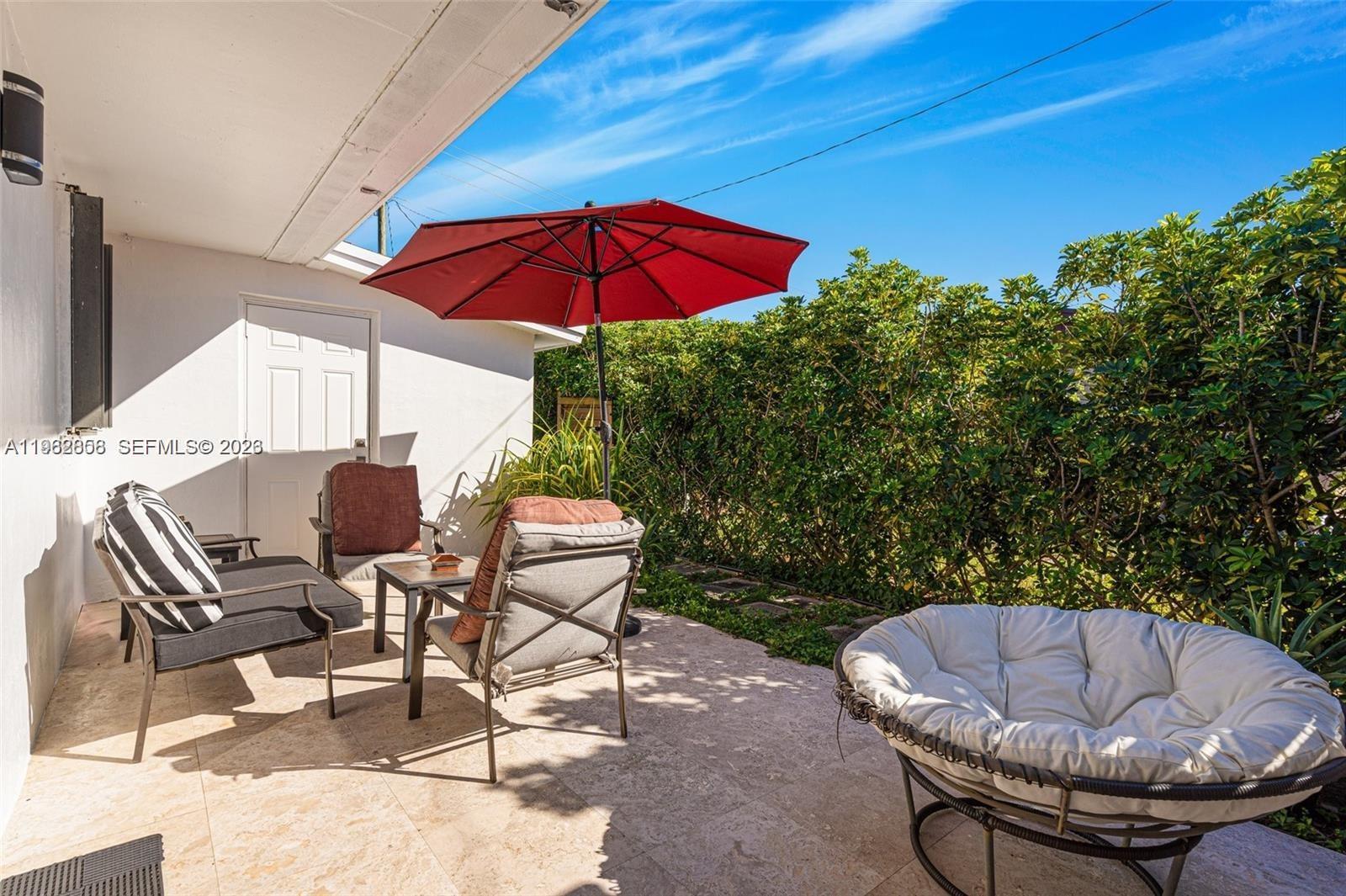 LAKEWOOD ESTS - Residential