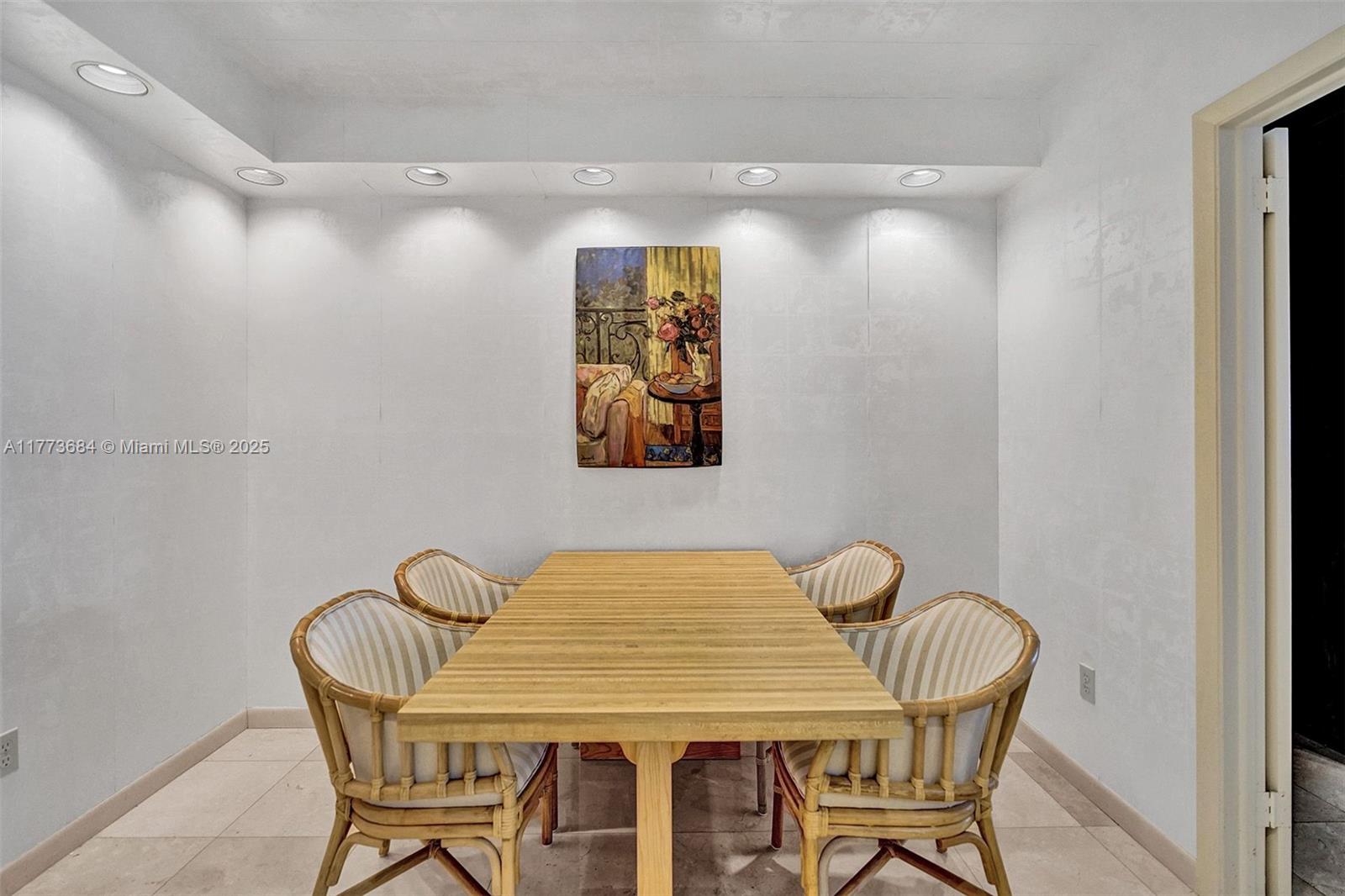 THE TIFFANY OF BAL HARBOUR - Residential