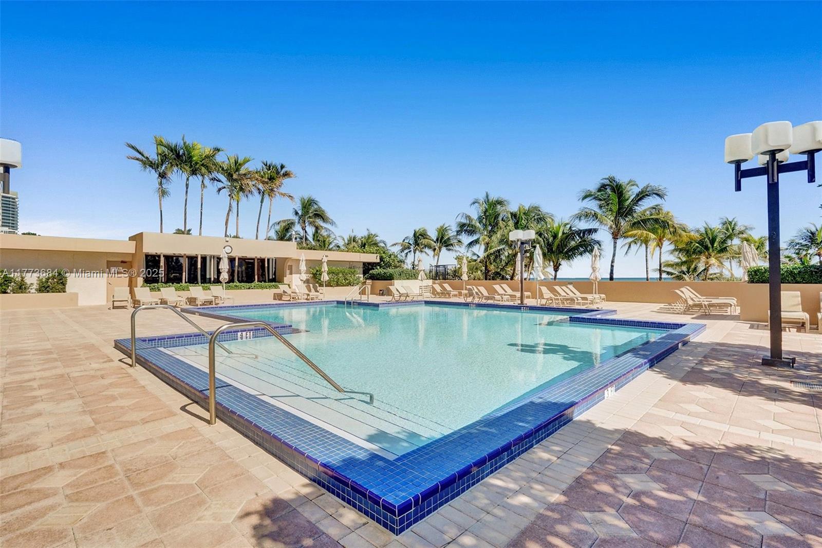 THE TIFFANY OF BAL HARBOUR - Residential