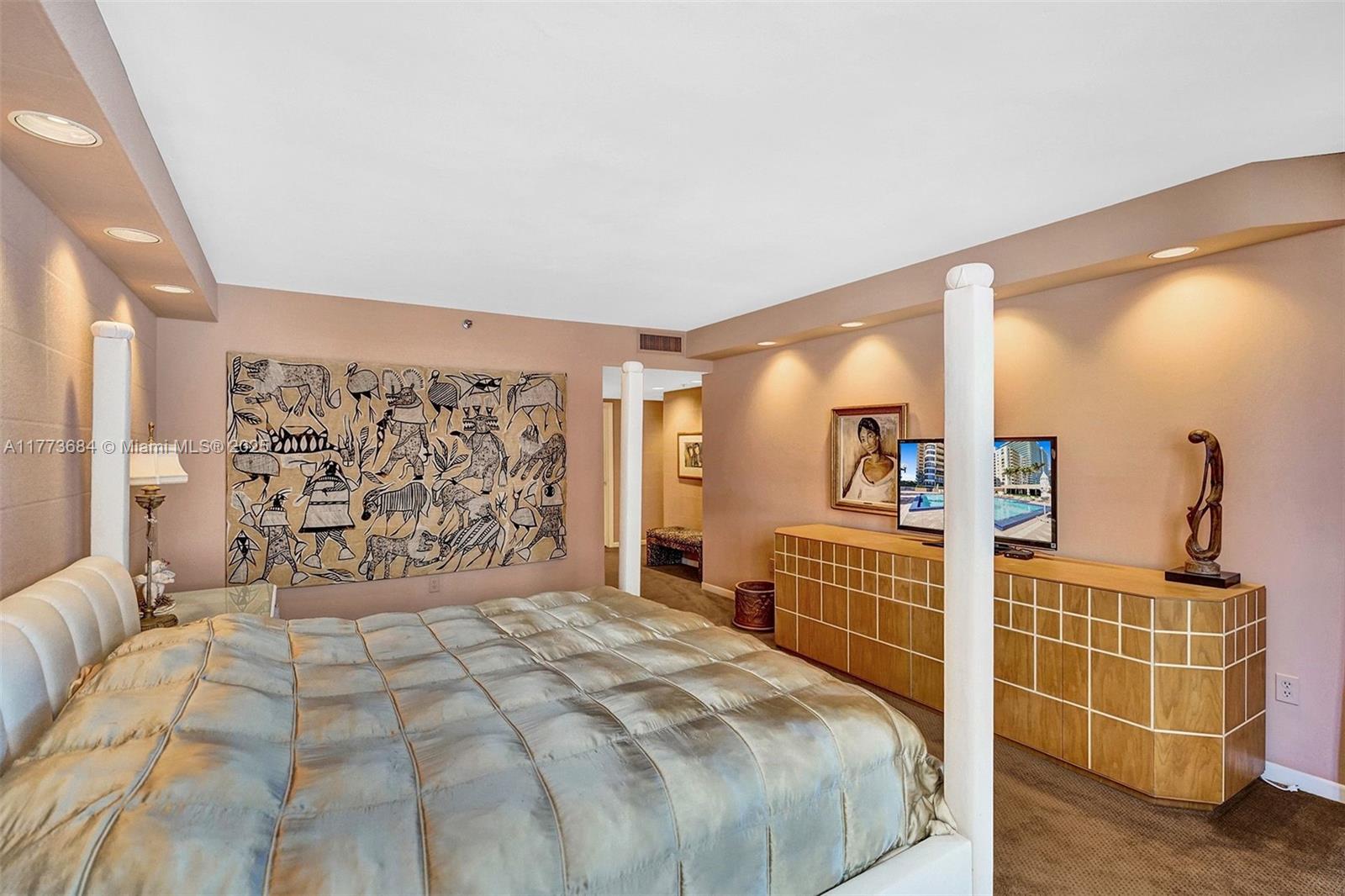 THE TIFFANY OF BAL HARBOUR - Residential