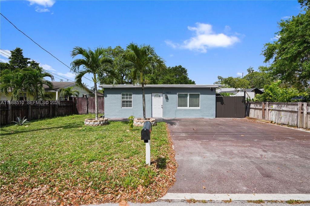 Photo of 1803 SW 43rd Way, Fort Lauderdale, FL 33317 (MLS # A11988510)