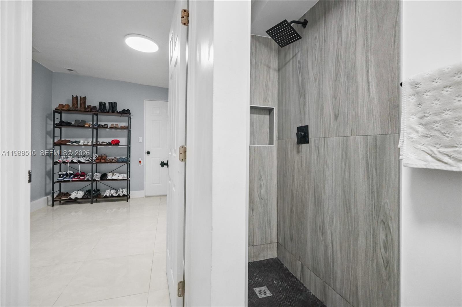 ROCK HILL SEC - Residential