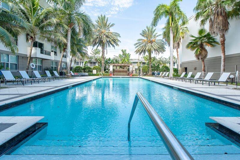 LAUDERDALE ONE CONDO - Residential