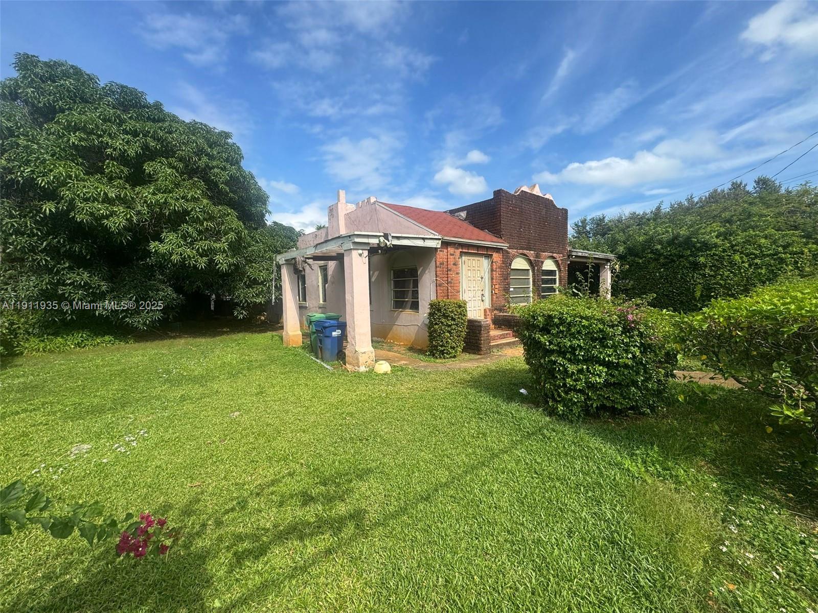 BELLCAMP MANOR - Residential Income