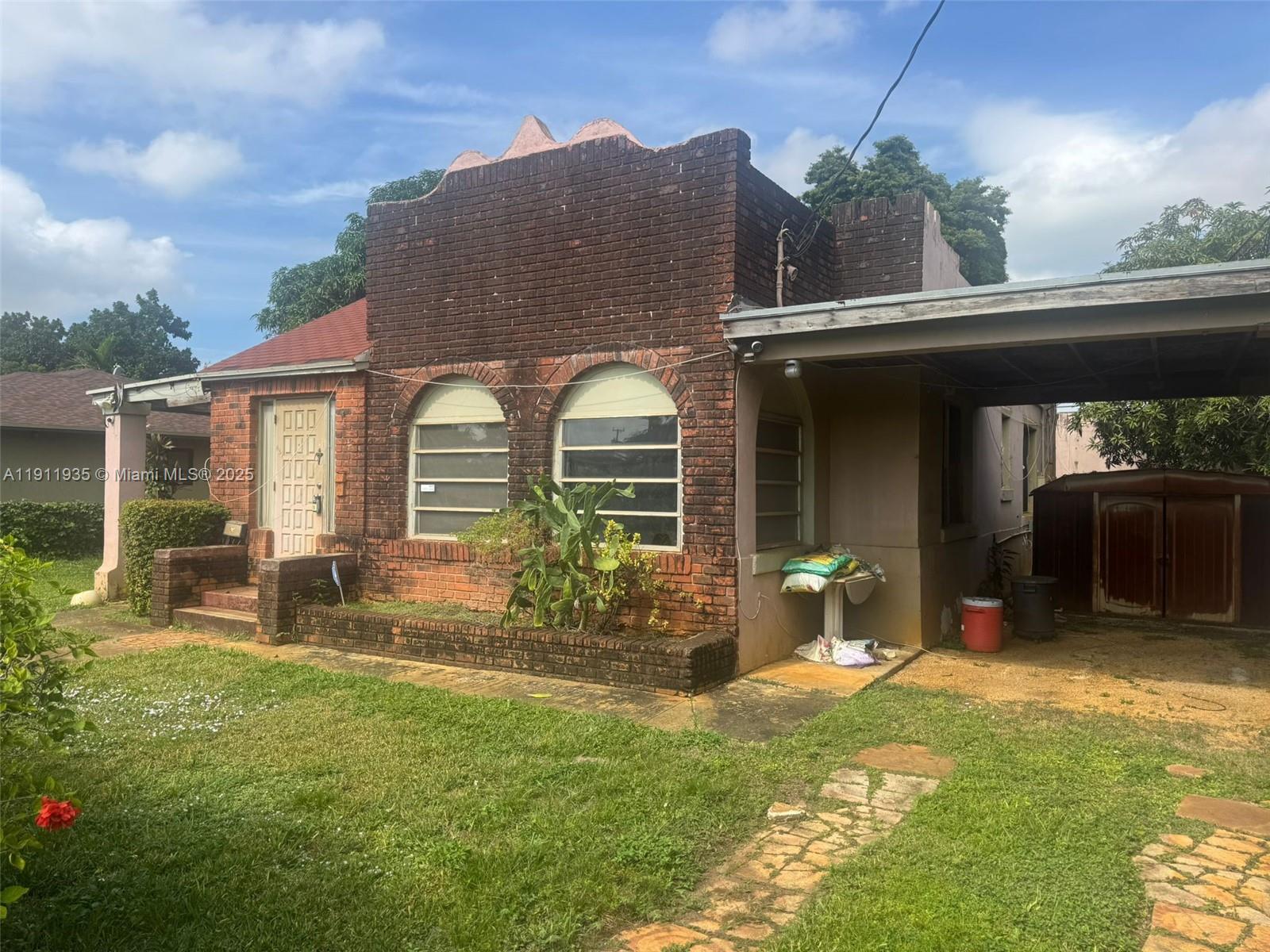 BELLCAMP MANOR - Residential Income