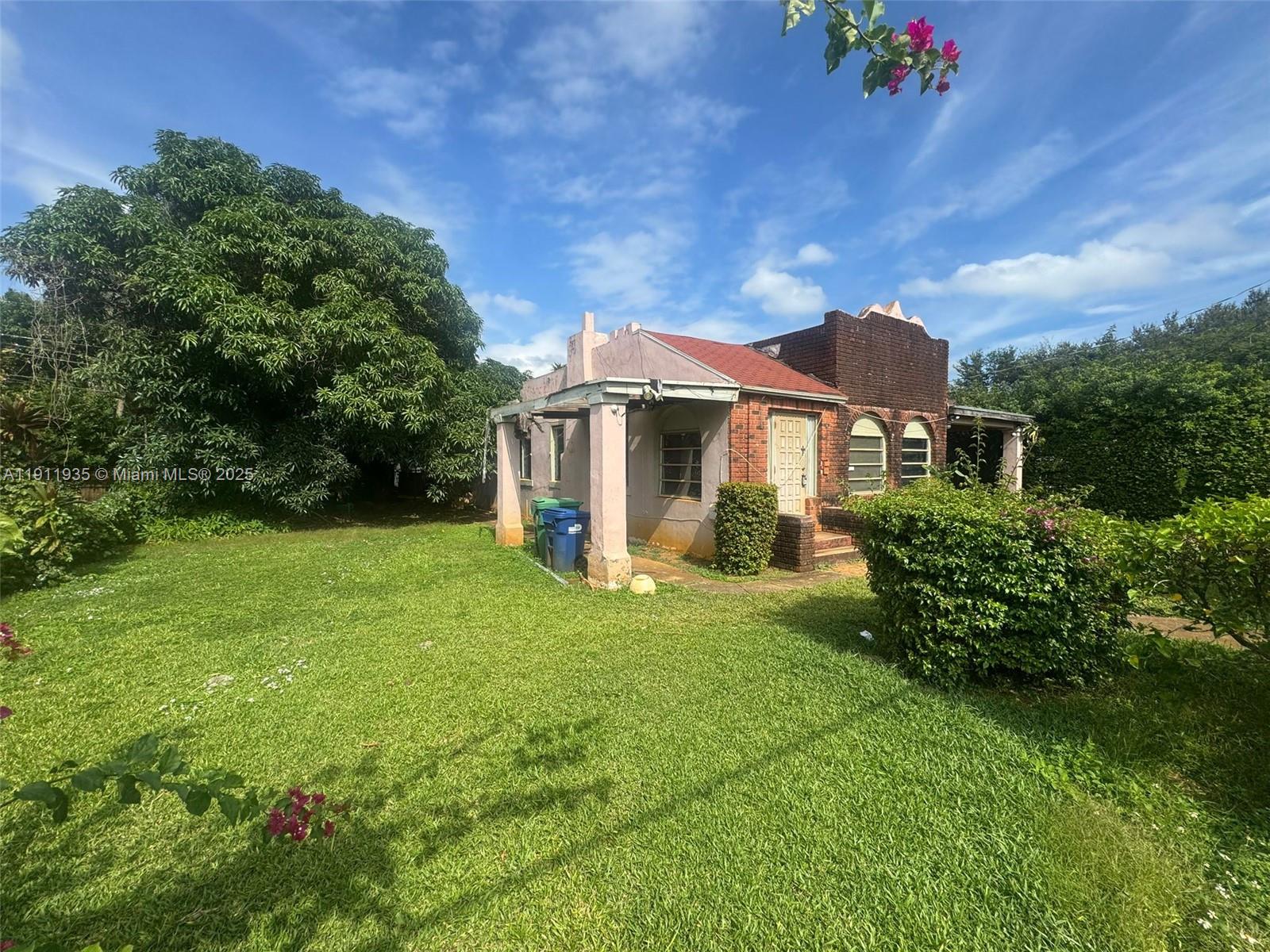 BELLCAMP MANOR - Residential Income