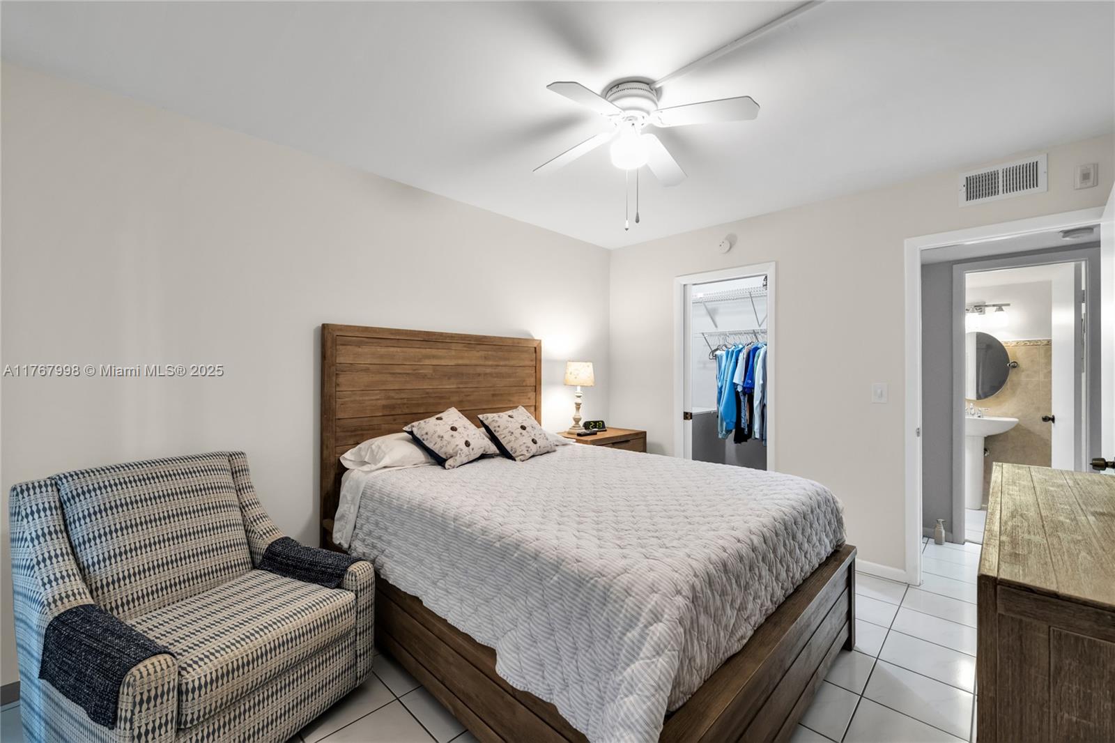 FARNHAM O CONDO - Residential