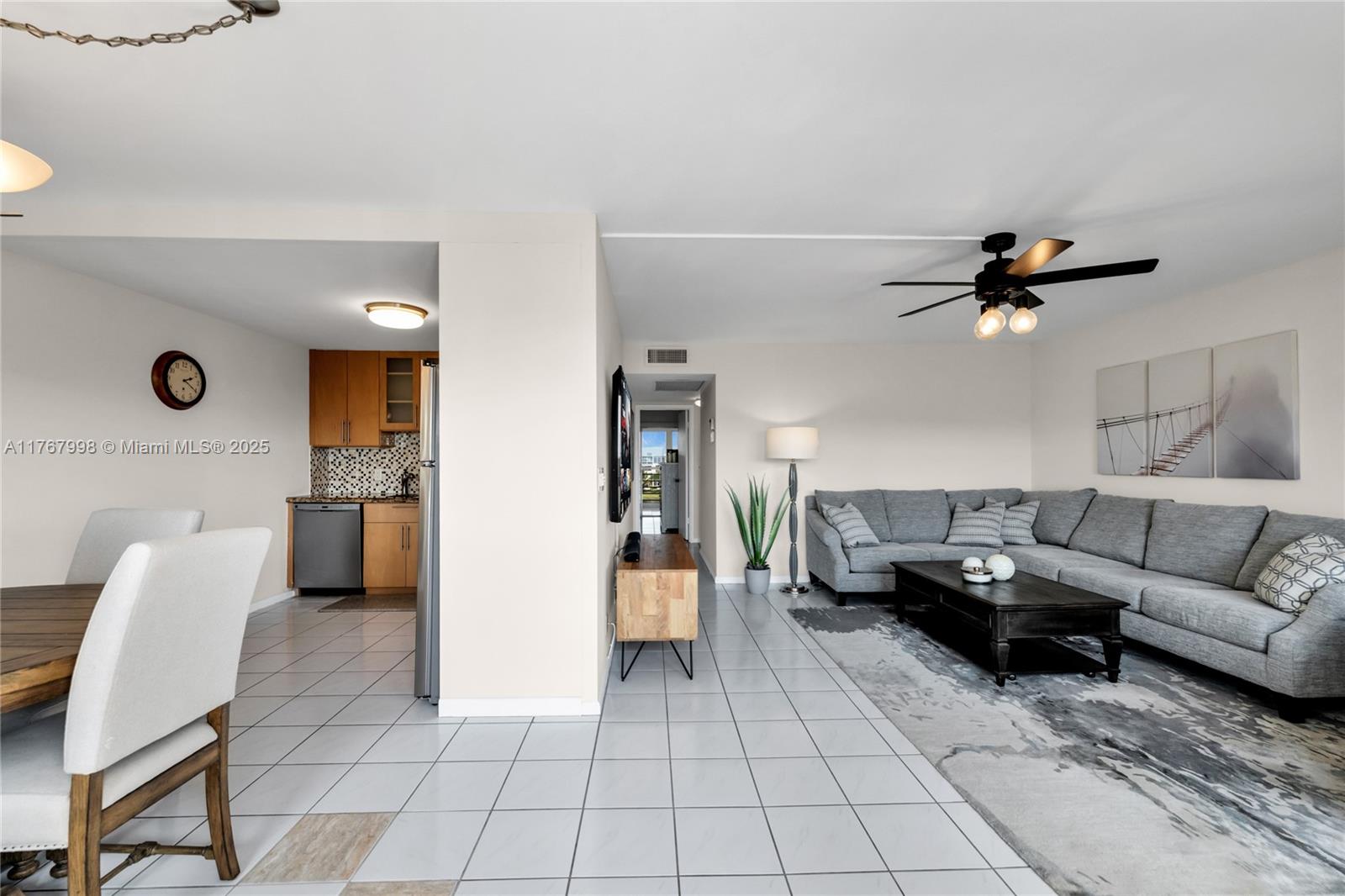 FARNHAM O CONDO - Residential