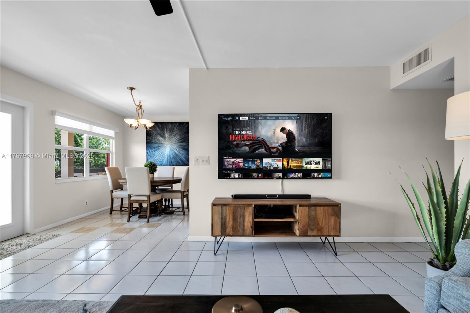 FARNHAM O CONDO - Residential