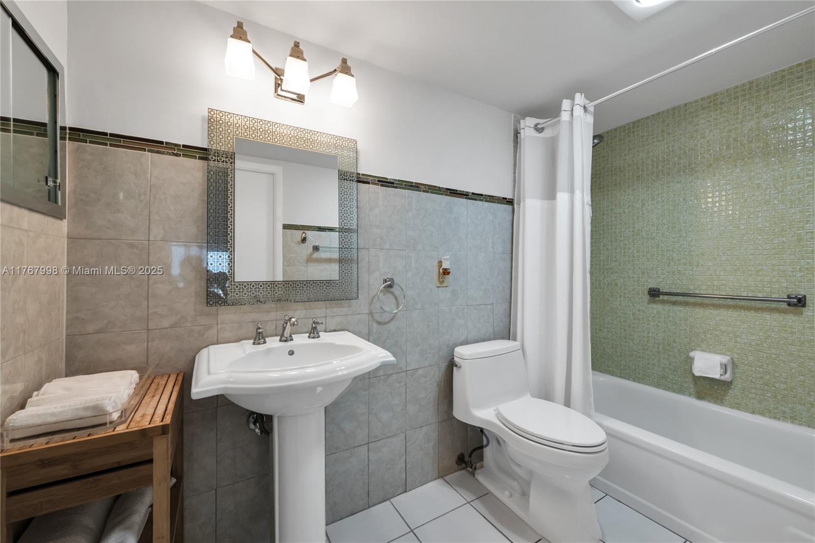 FARNHAM O CONDO - Residential