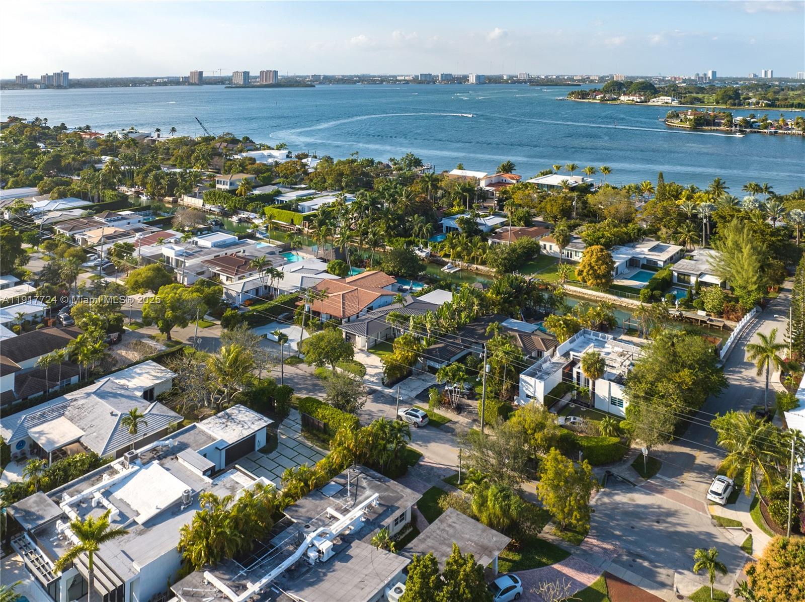 BISCAYNE POINT - Residential Lease