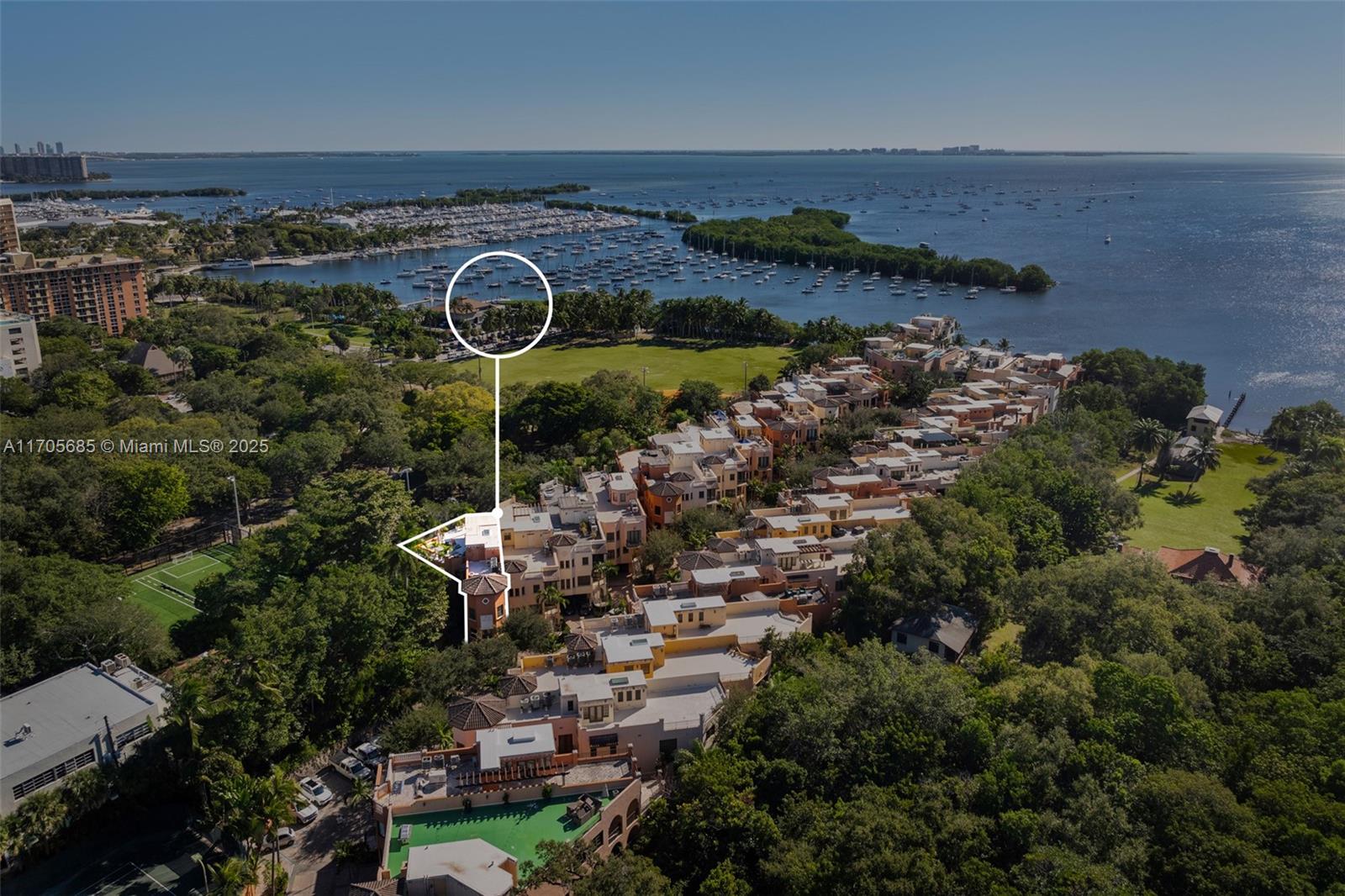 CLOISTERS ON THE BAY COND - Residential