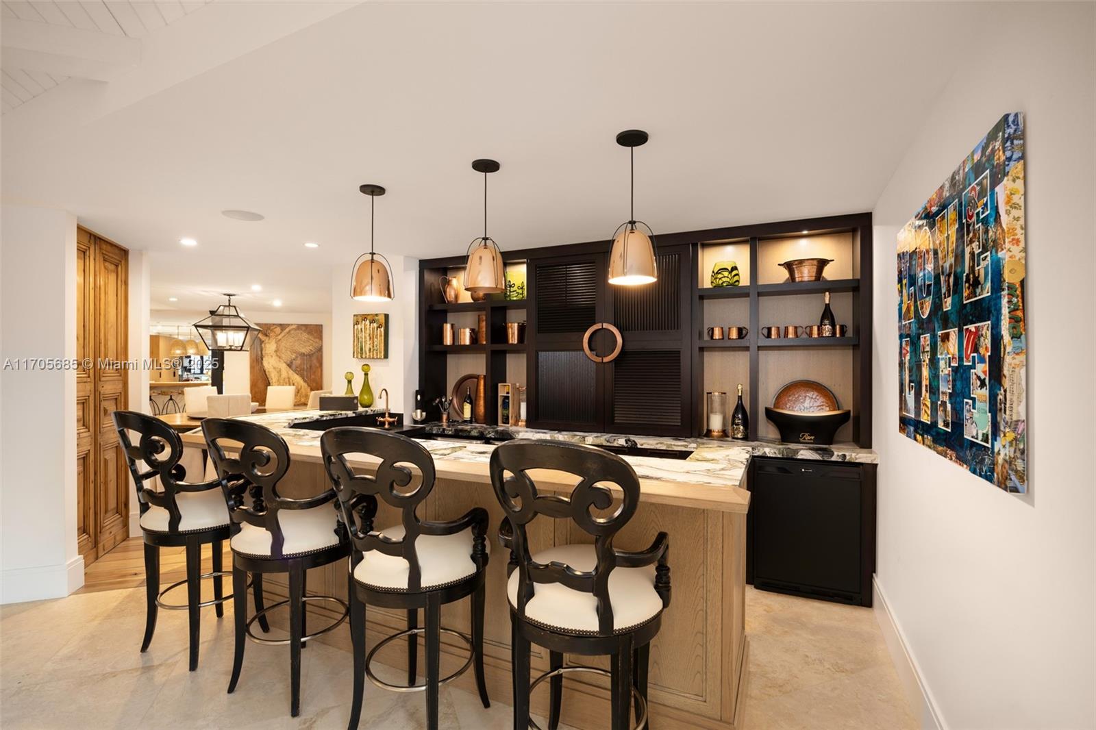 CLOISTERS ON THE BAY COND - Residential