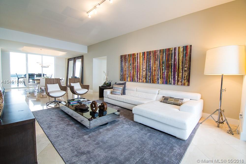 Trump Tower III - Residential Lease