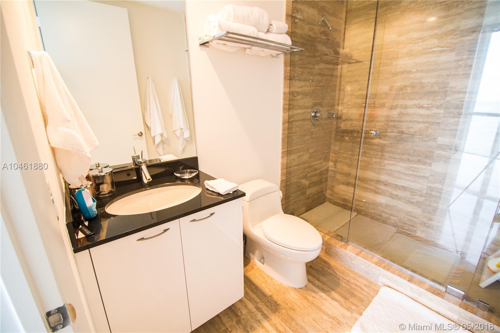 Trump Tower III - Residential Lease