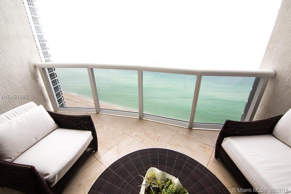 Trump Tower III - Residential Lease