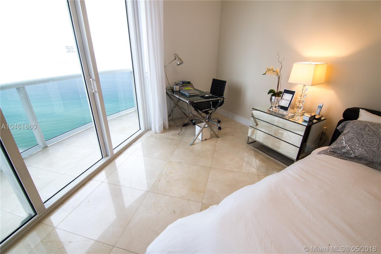 Trump Tower III - Residential Lease