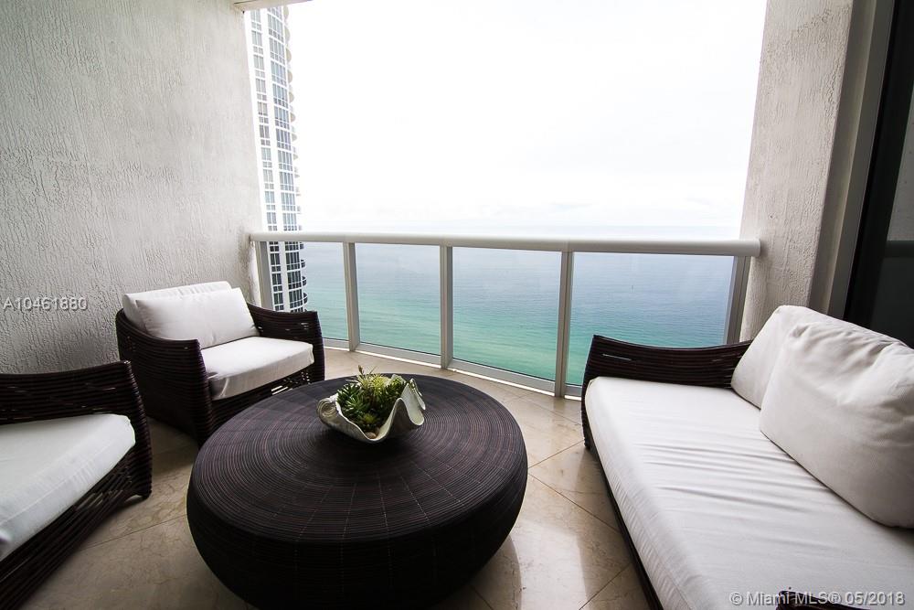 Trump Tower III - Residential Lease