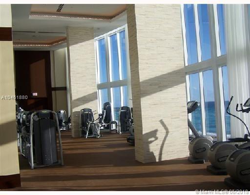 Trump Tower III - Residential Lease