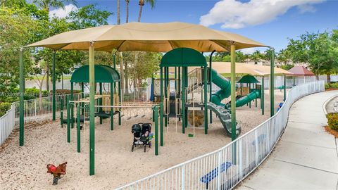 Tiny photo for 1668 Winterberry Ln, Weston, FL 33327 (MLS # A12003581)