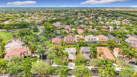 Tiny photo for 1668 Winterberry Ln, Weston, FL 33327 (MLS # A12003581)