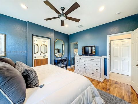 Tiny photo for 1668 Winterberry Ln, Weston, FL 33327 (MLS # A12003581)