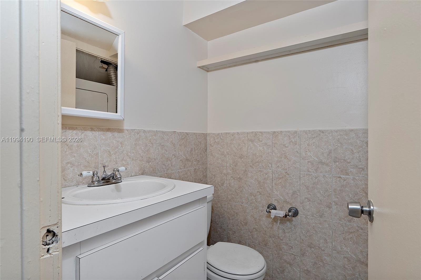 ROYAL OAKS TOWNHOUSE 12 C - Residential