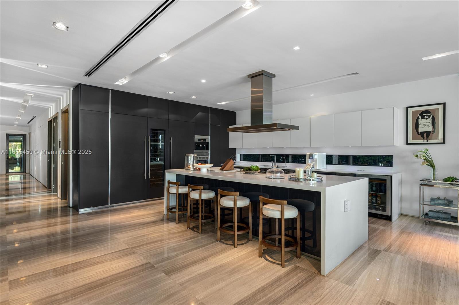 SURPRISE POINT - Residential