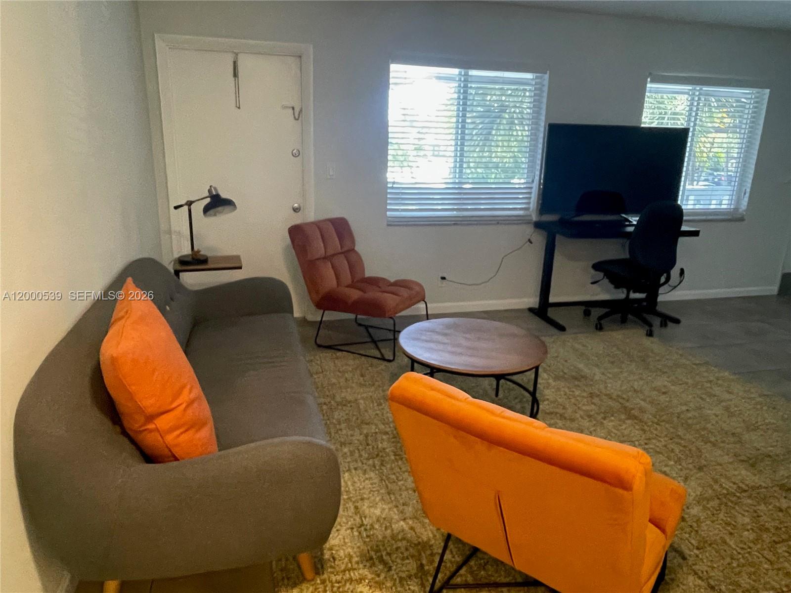 MIDDLE RIVER ESTATES - Residential Lease