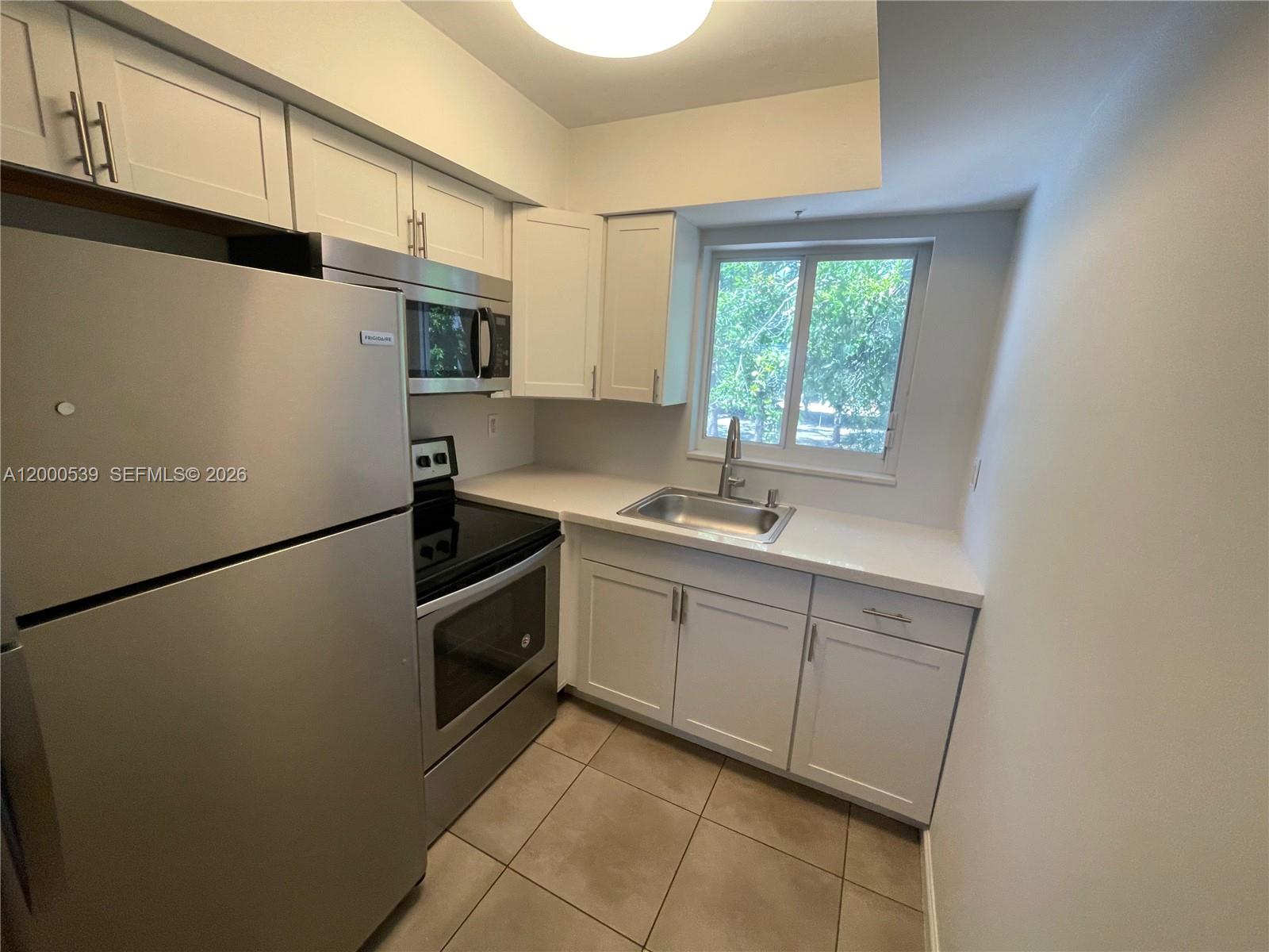 MIDDLE RIVER ESTATES - Residential Lease