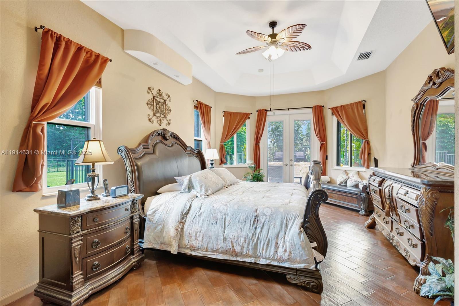 The Acreage - Residential