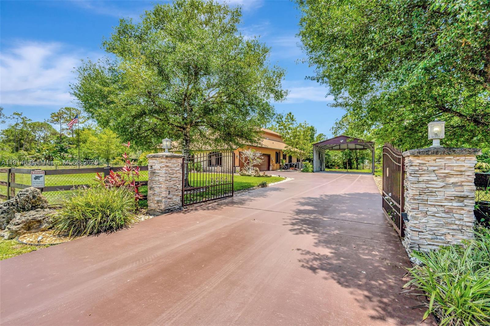 The Acreage - Residential