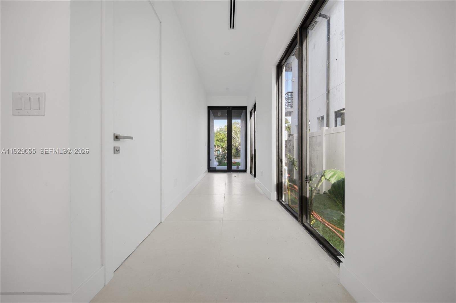 BEVERLY HEIGHTS - Residential