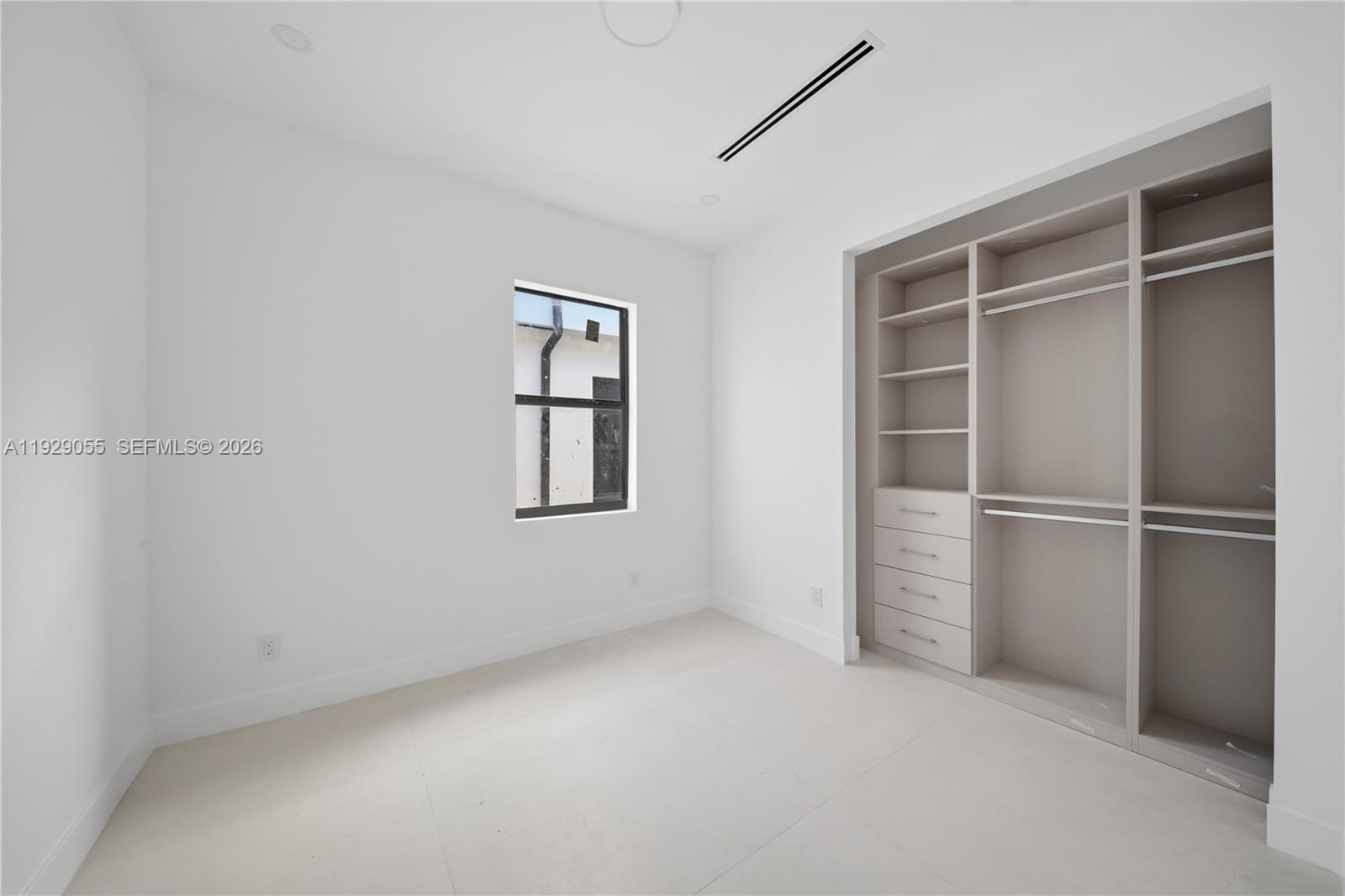 BEVERLY HEIGHTS - Residential
