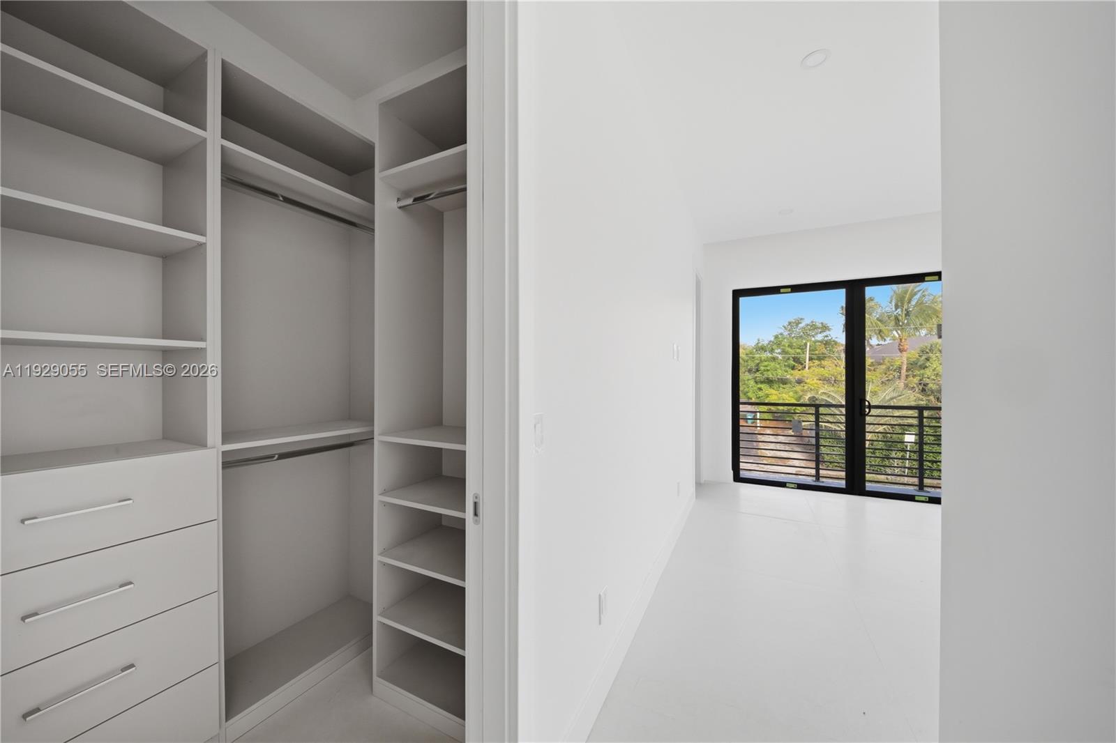 BEVERLY HEIGHTS - Residential