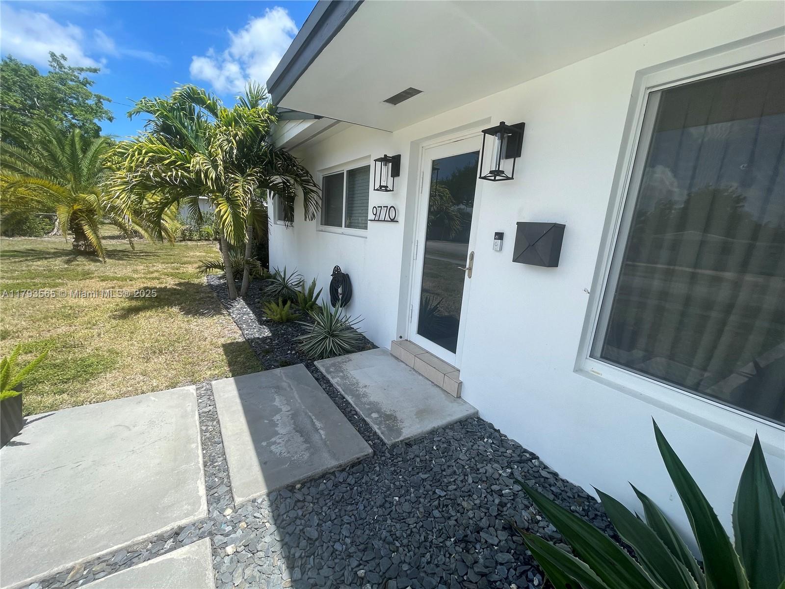 9770 SW 85th Ter