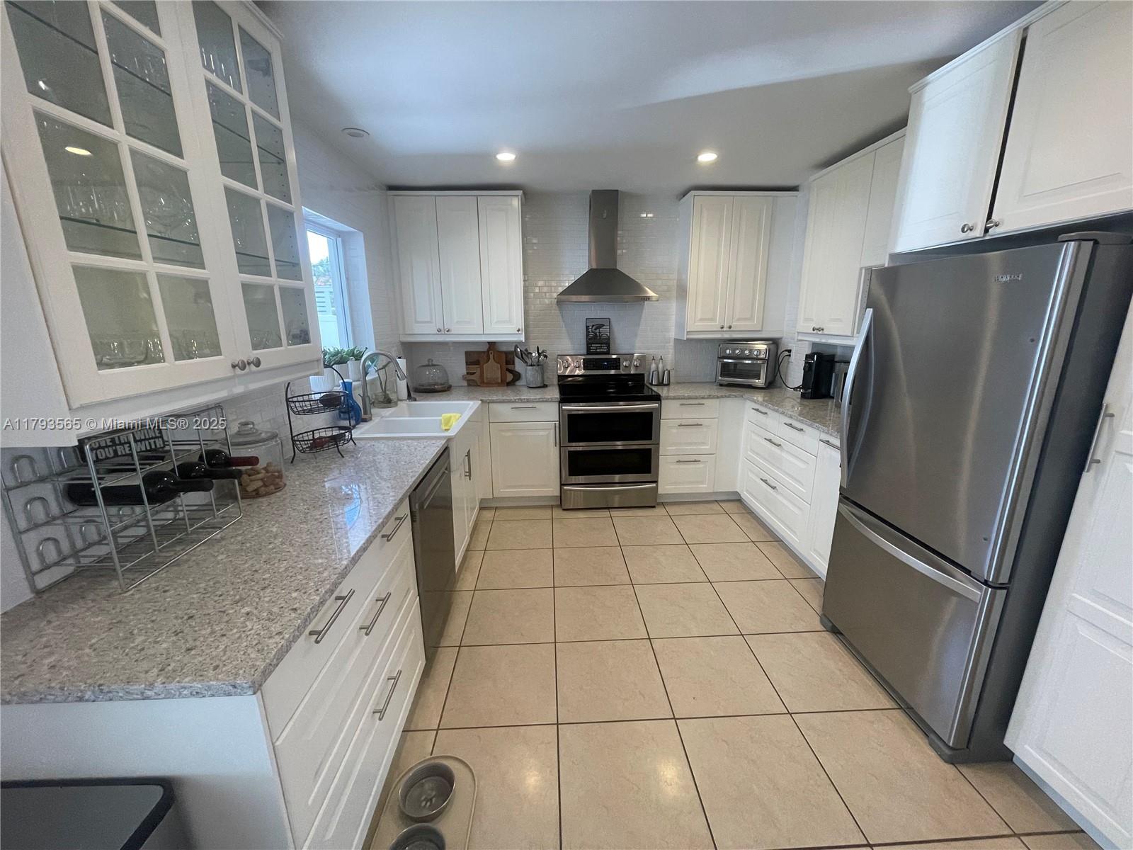 9770 SW 85th Ter