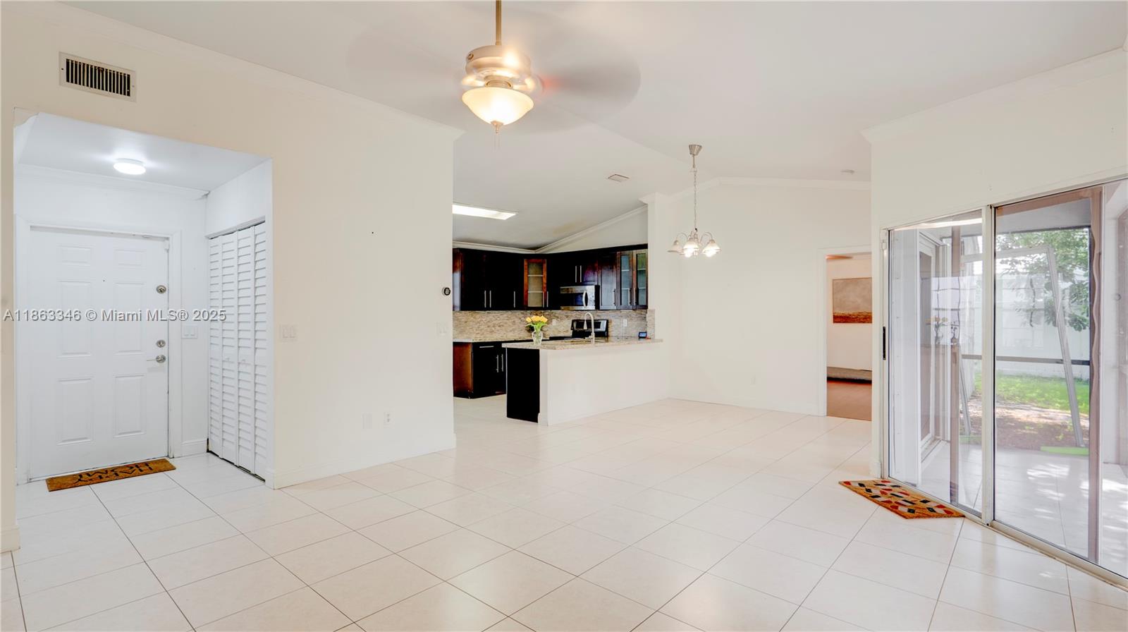 JACARANDA PARCEL 608 - Residential