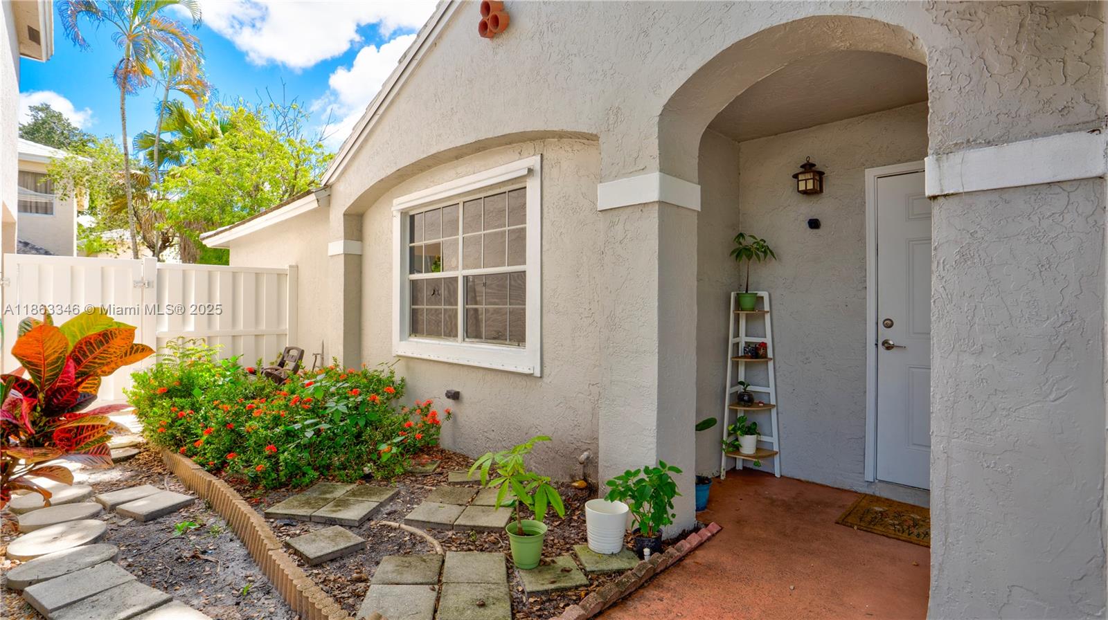 JACARANDA PARCEL 608 - Residential