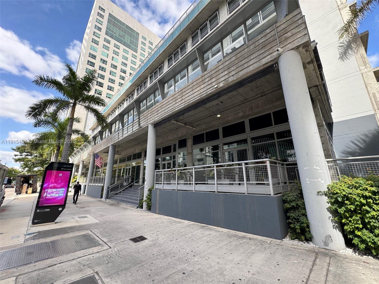 169 SW 7th St CU-C & CU-D