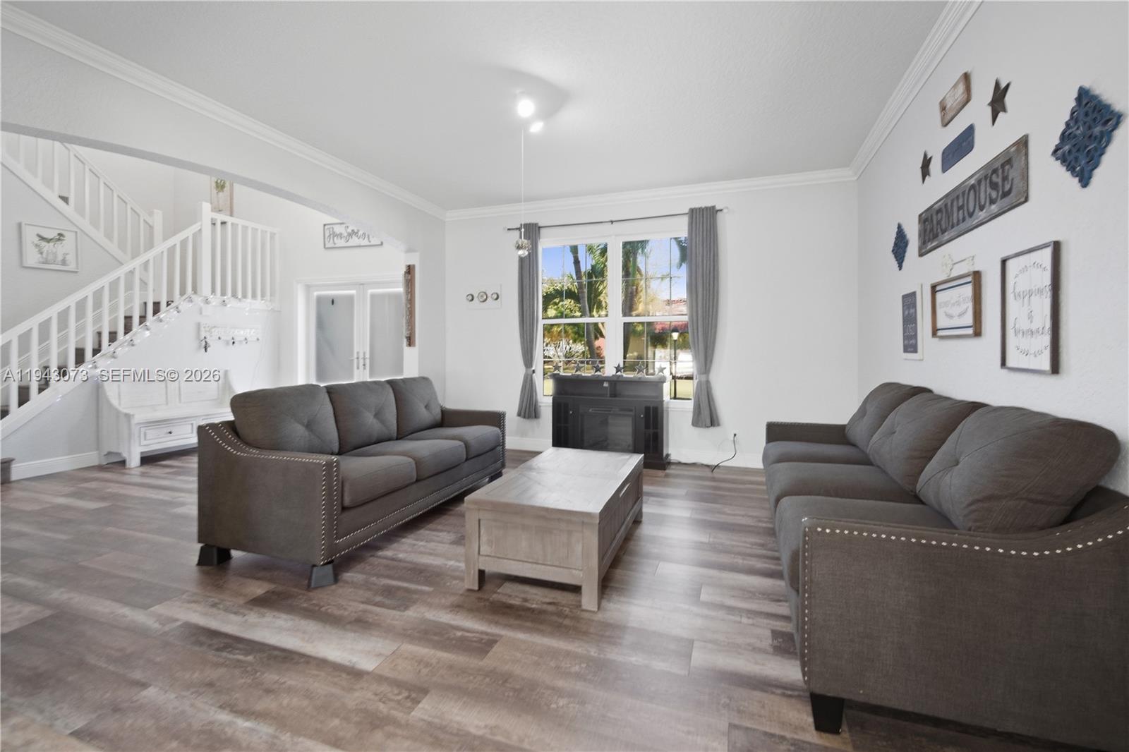 PEMBROKE FALLS - PHASE 1 - Residential