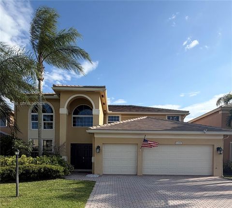 Photo of 12680 Little Palm Ln, Boca Raton, FL 33428 (MLS # A12008416)