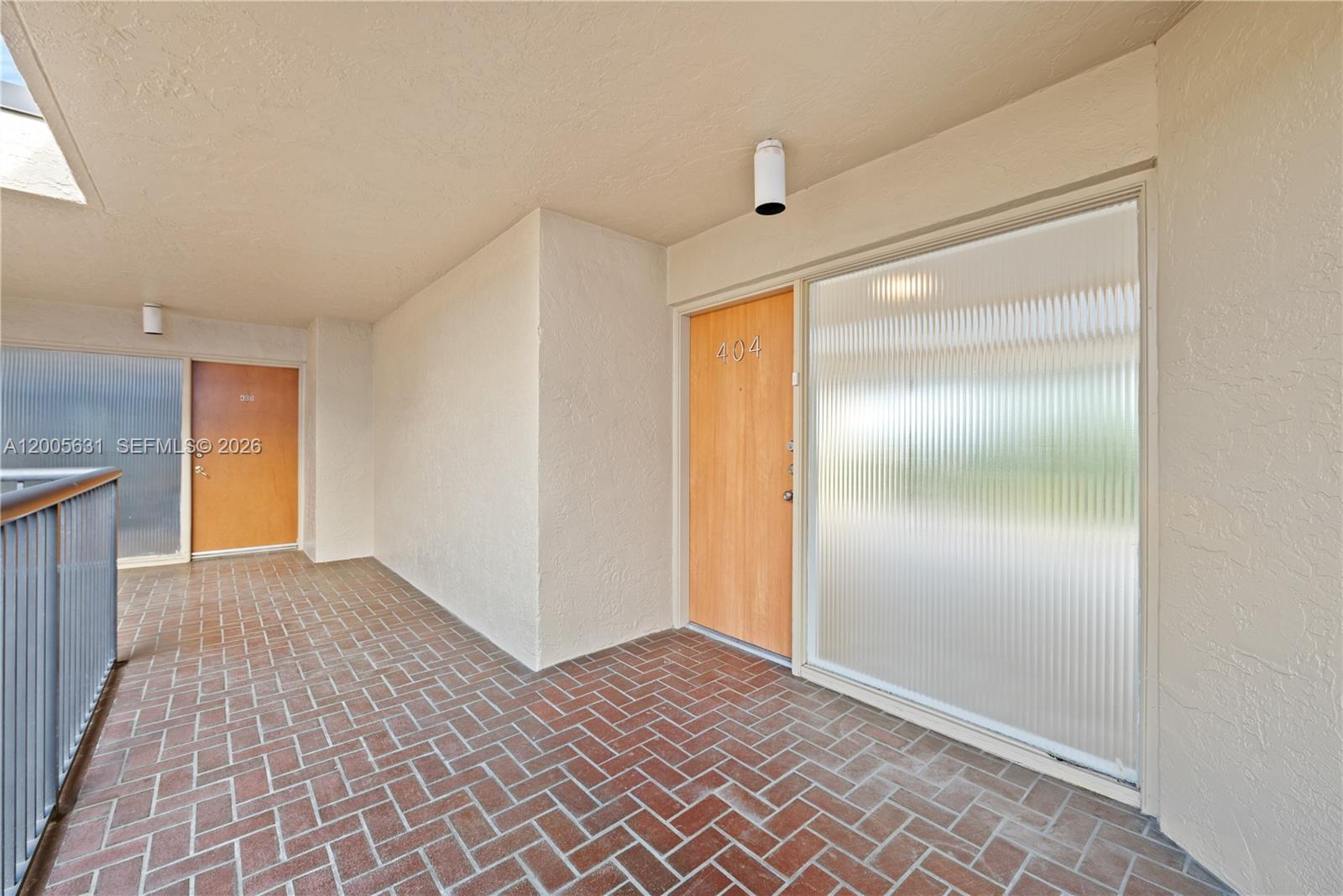 SEC 44 ATRIUMS AT SNAPPER - Residential