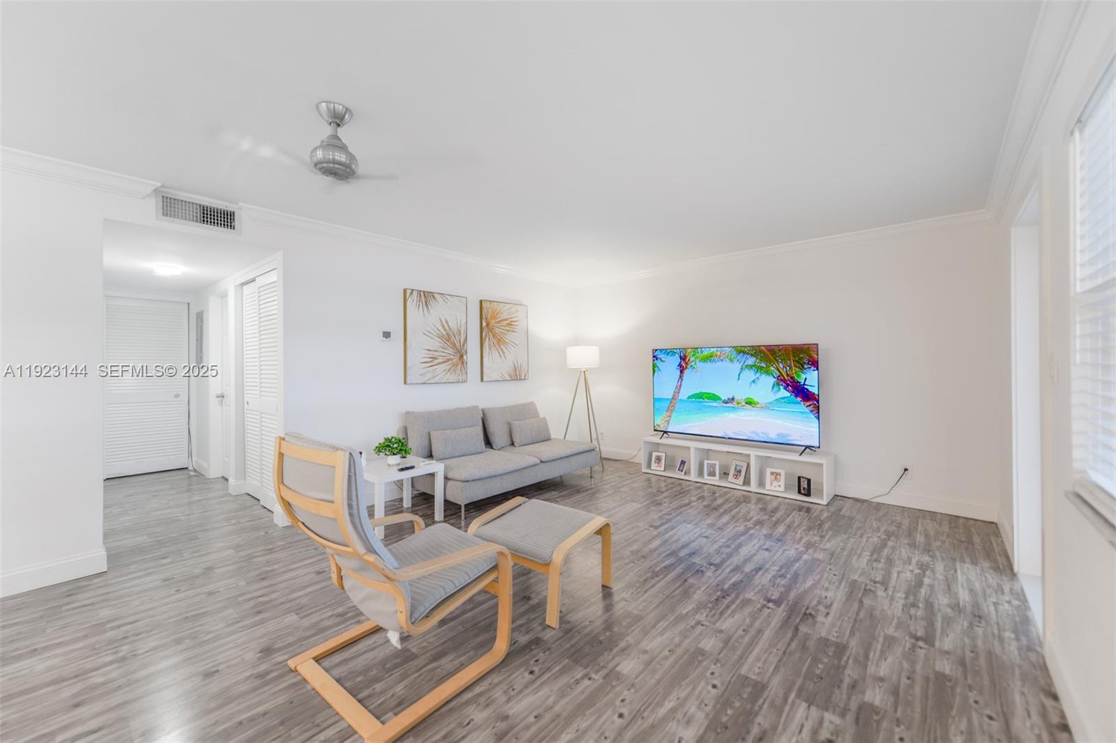 ELDORADO PLAZA WEST CONDO - Residential