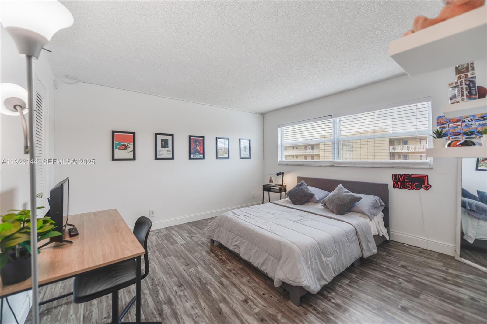 ELDORADO PLAZA WEST CONDO - Residential