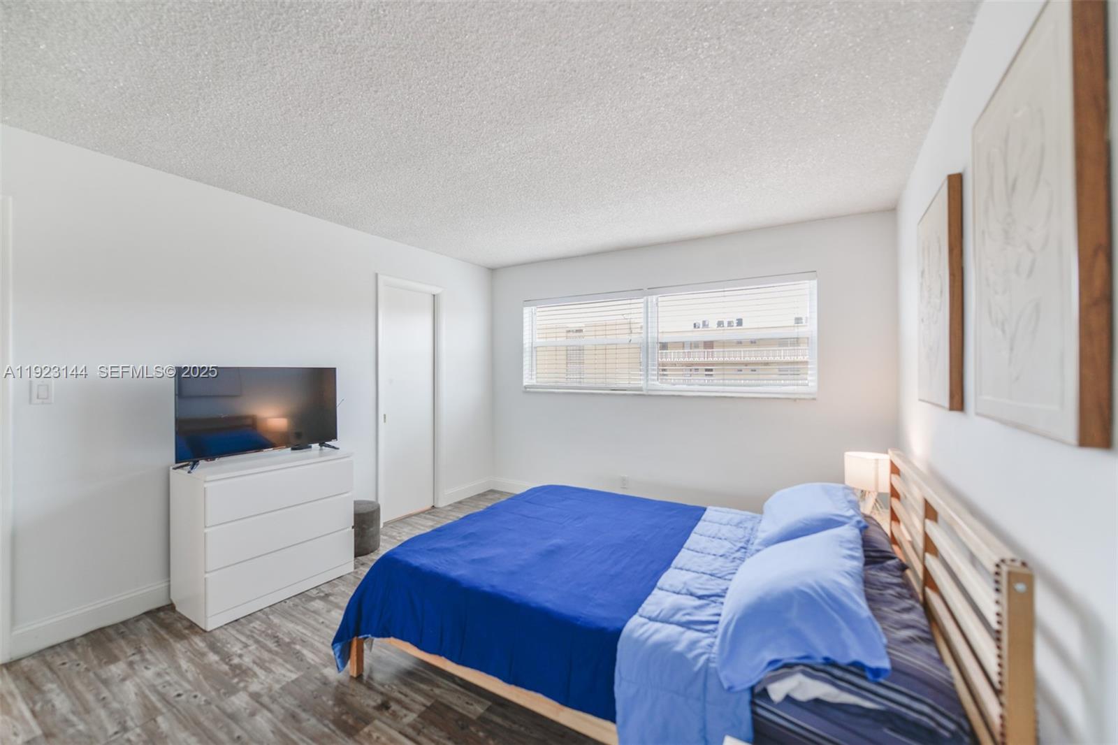 ELDORADO PLAZA WEST CONDO - Residential