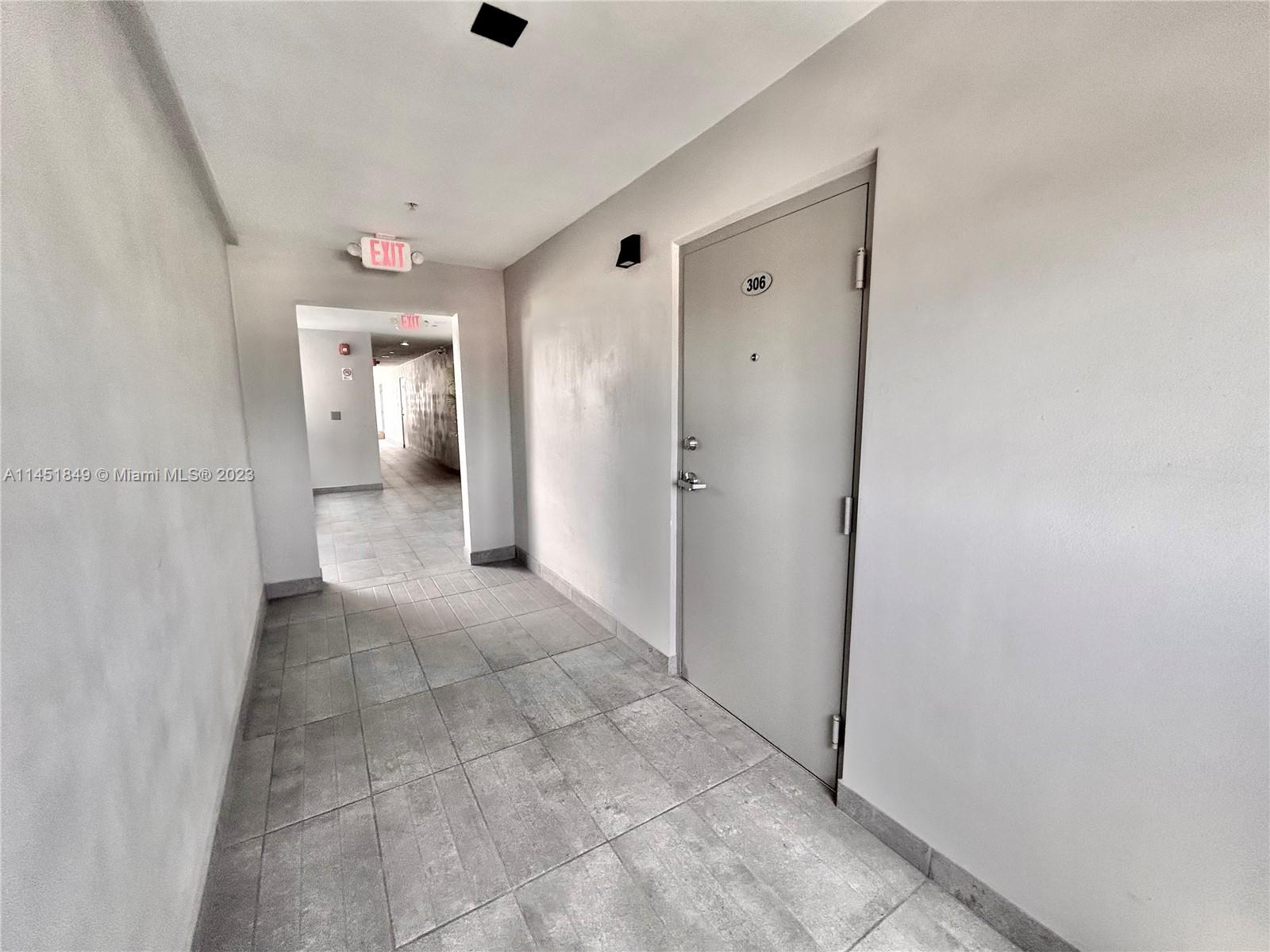 BRICKELL RIVERVIEW - Residential Lease