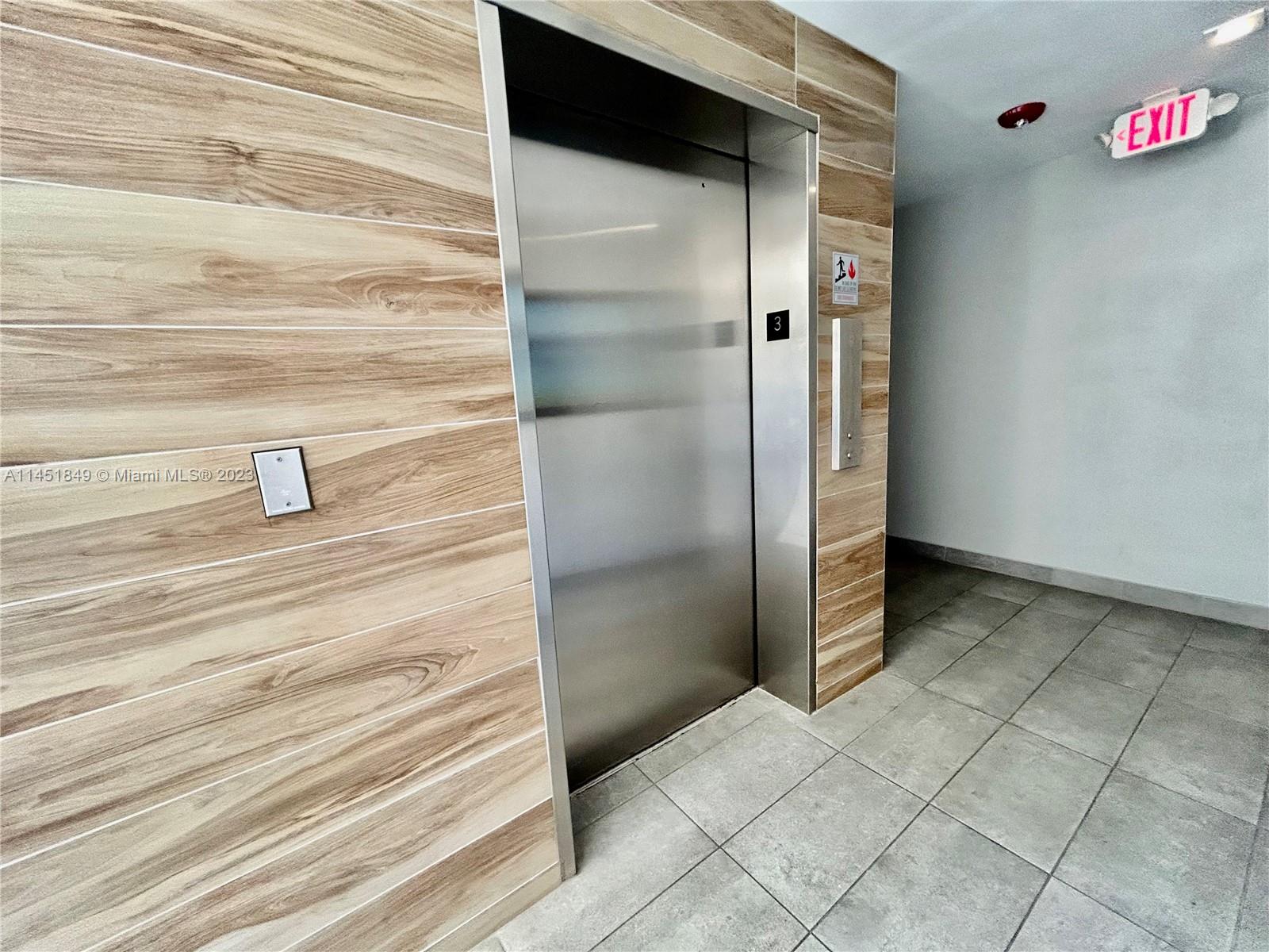 BRICKELL RIVERVIEW - Residential Lease