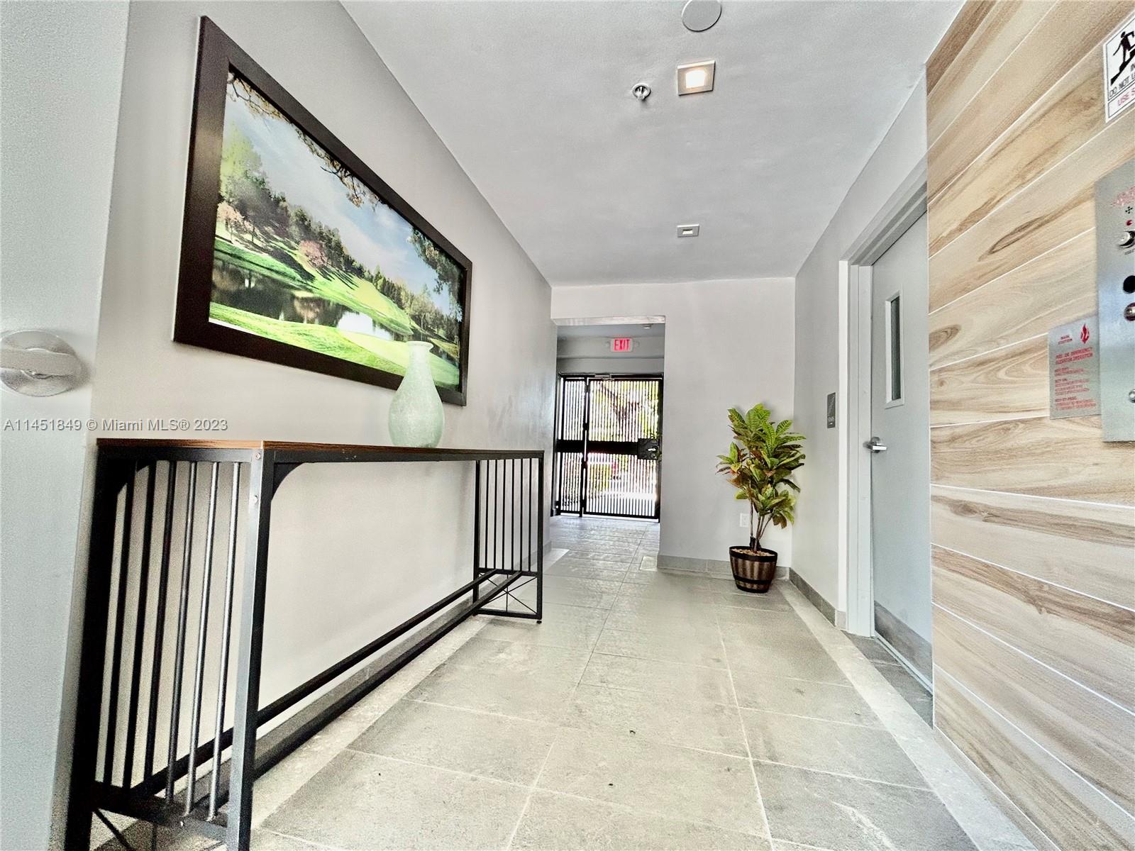BRICKELL RIVERVIEW - Residential Lease